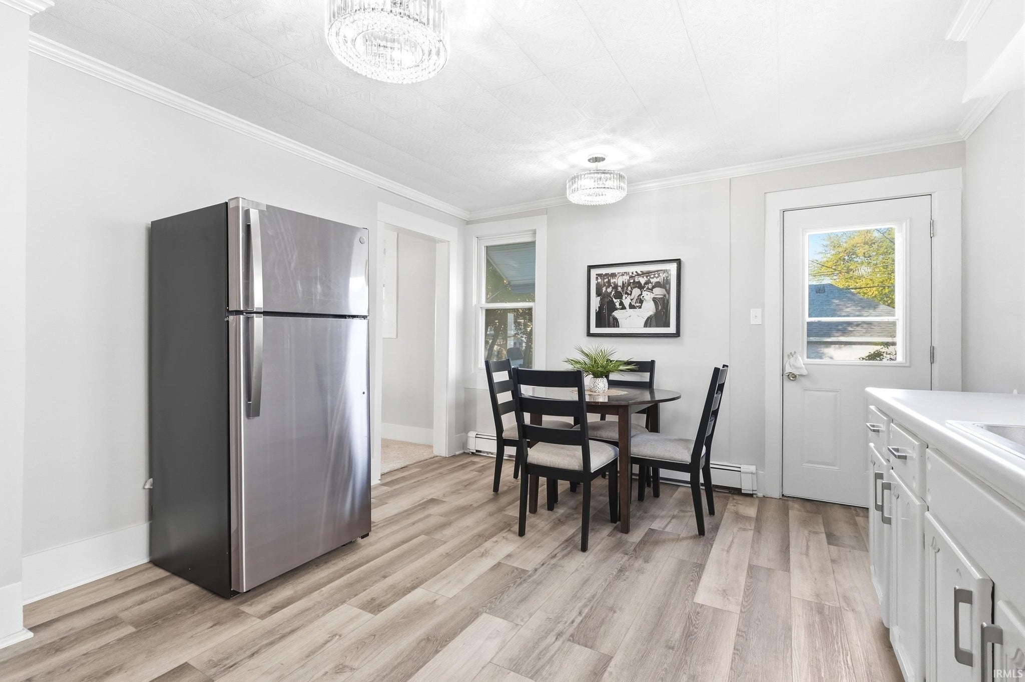 Image of 706 S Cowen Street