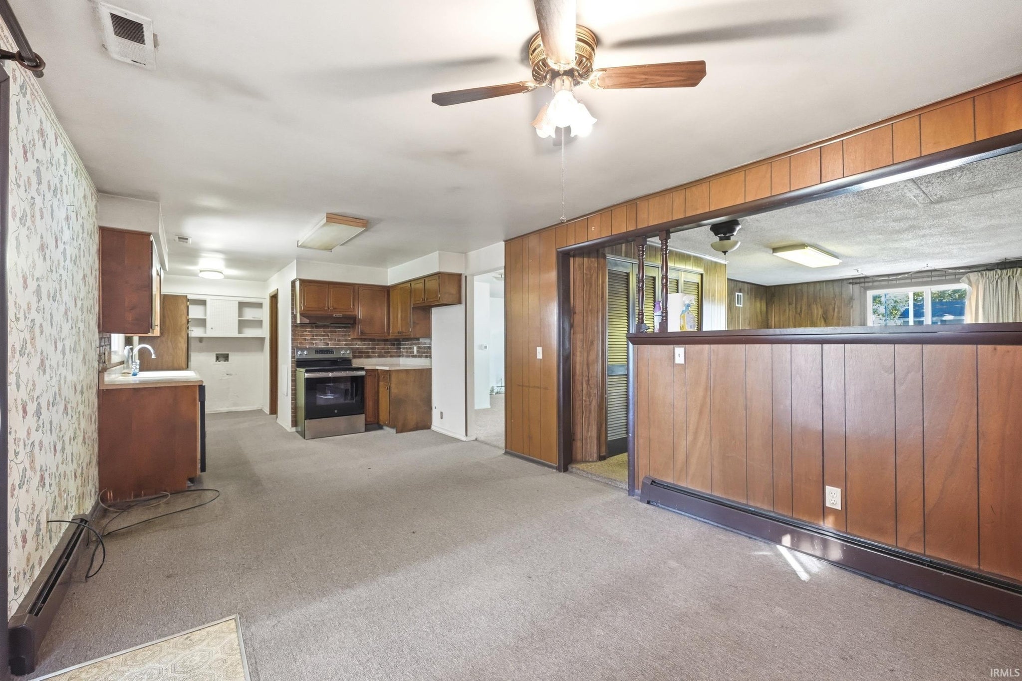 Image of 707 W Spring Street