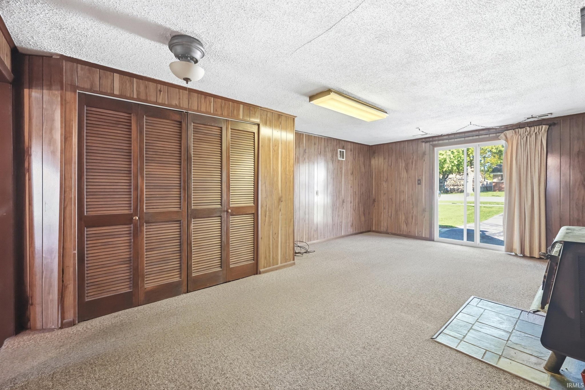 Image of 707 W Spring Street