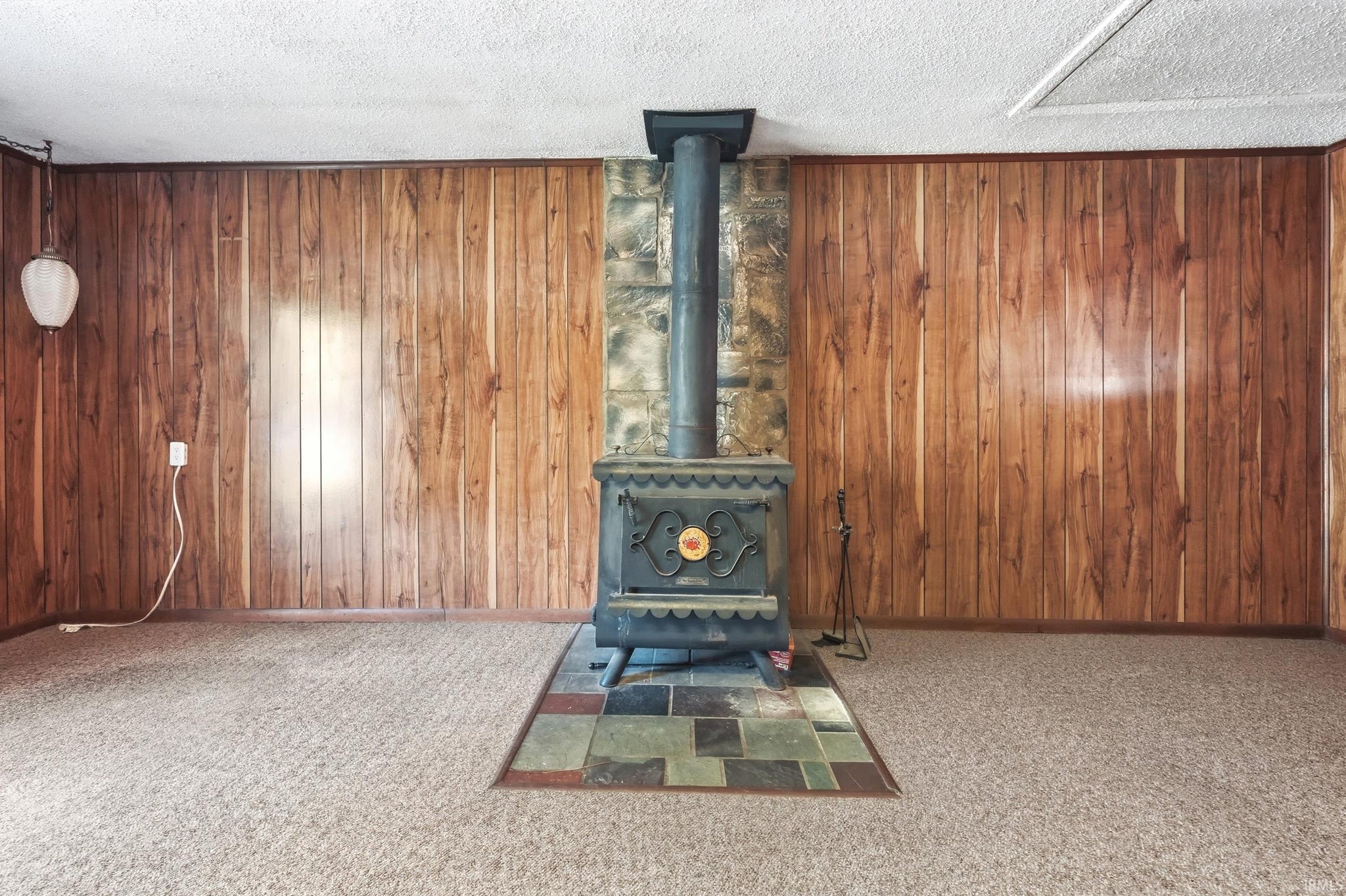 Image of 707 W Spring Street