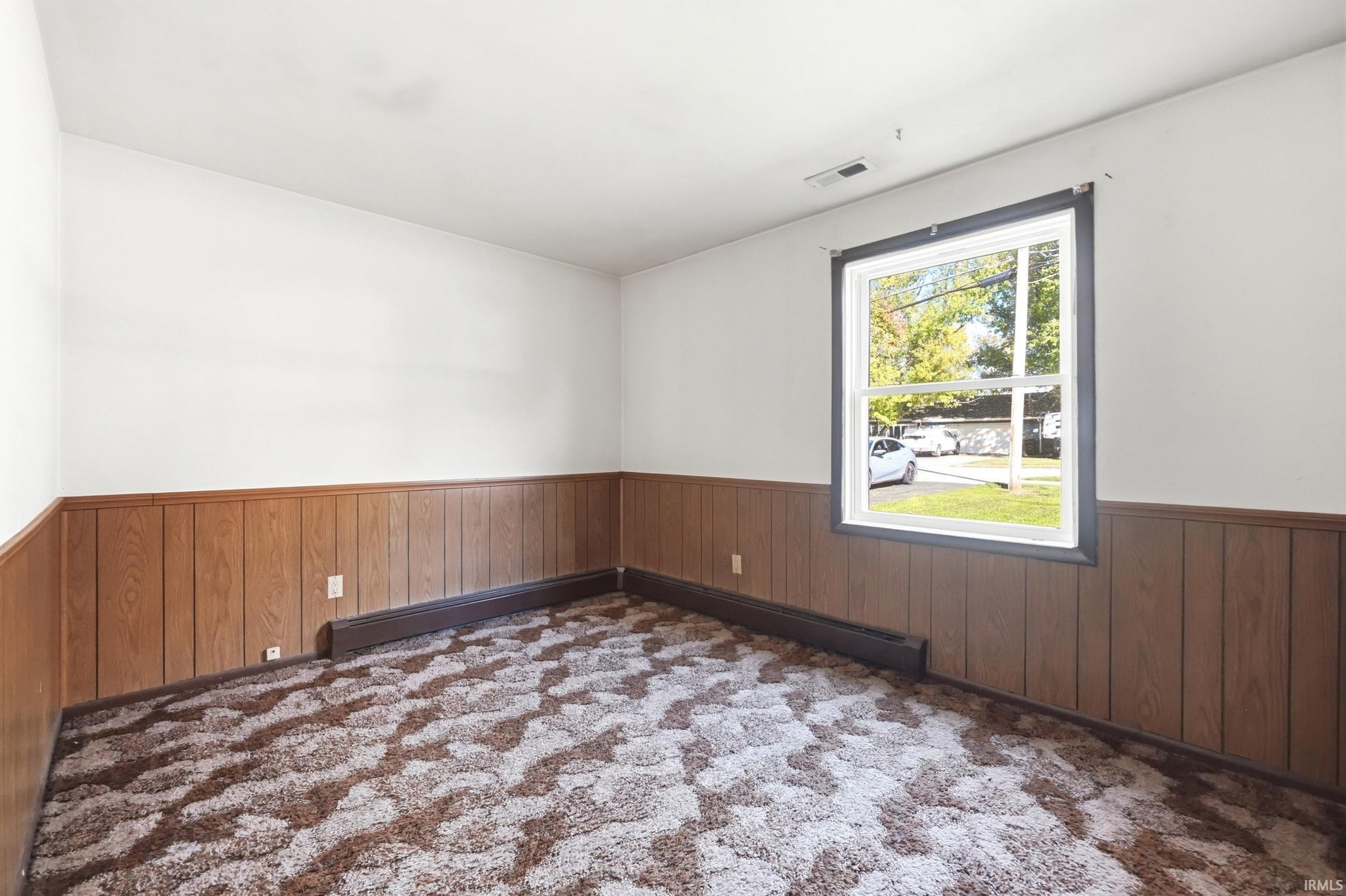 Image of 707 W Spring Street