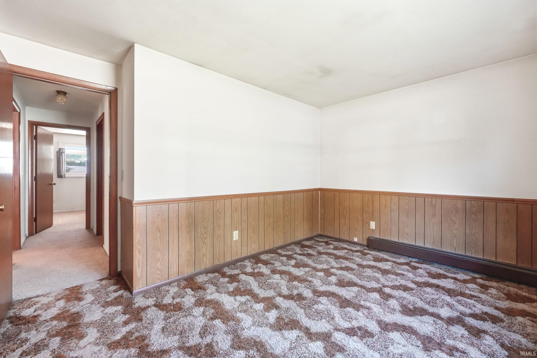 Image of 707 W Spring Street