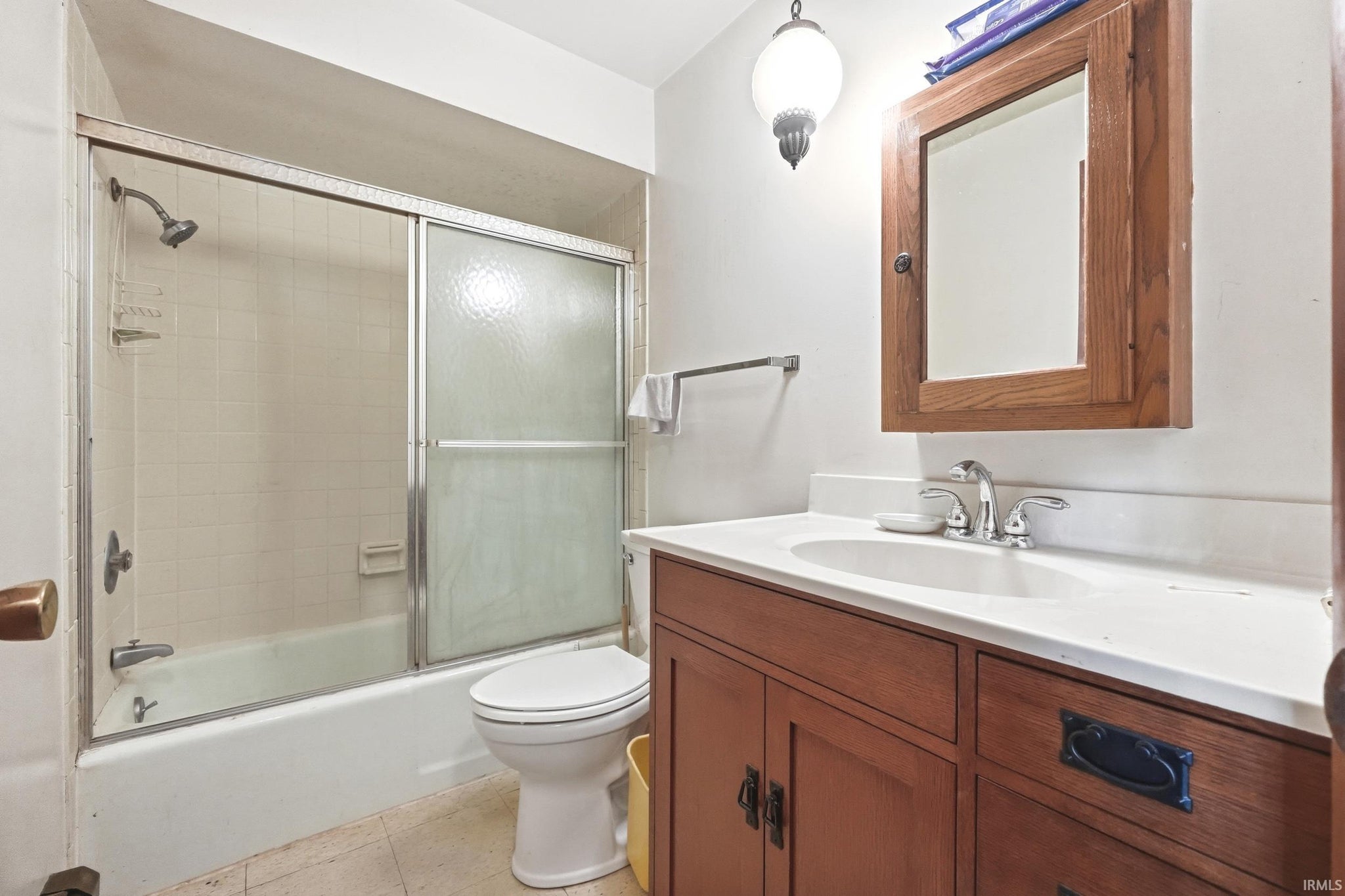 Image of 707 W Spring Street