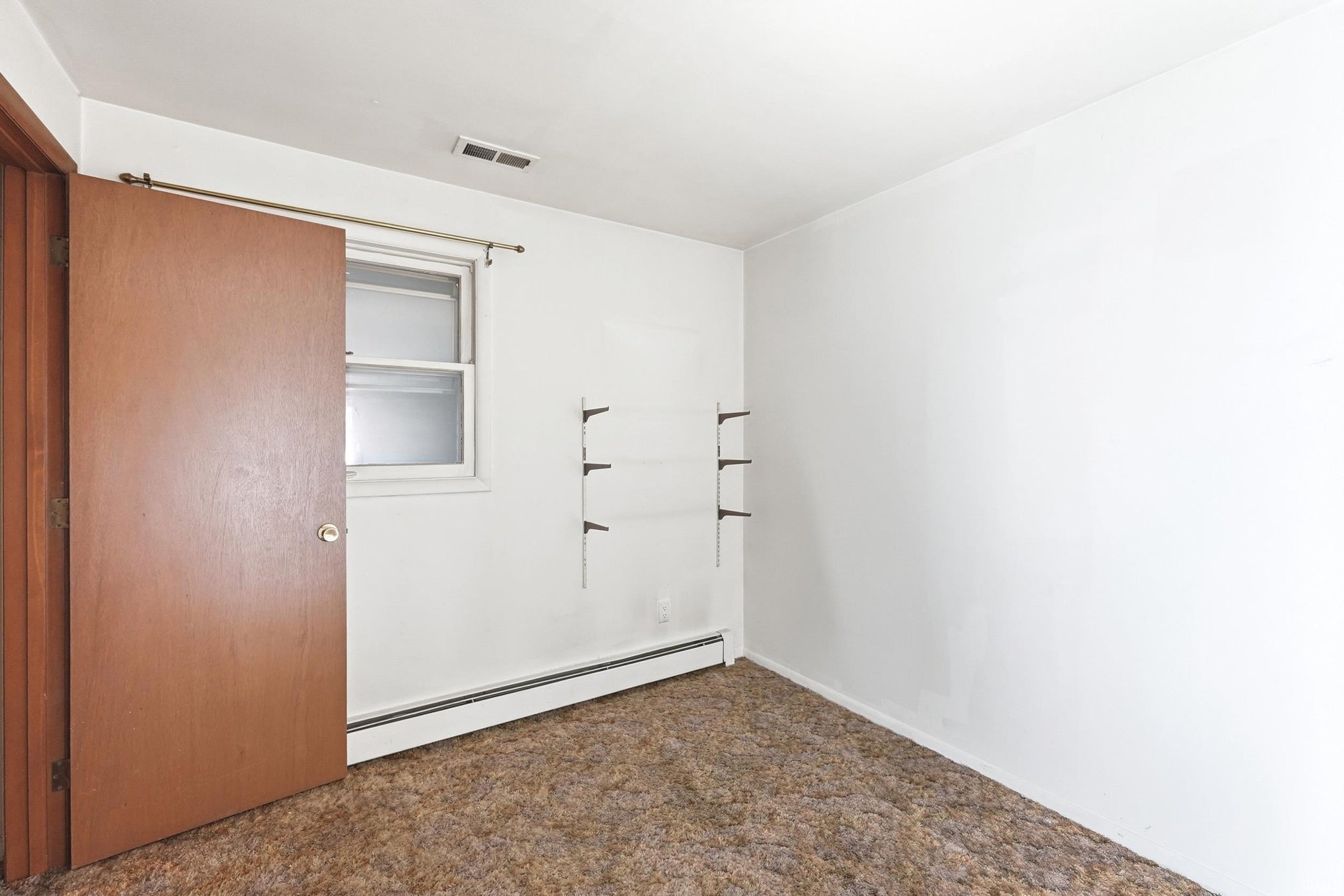 Image of 707 W Spring Street