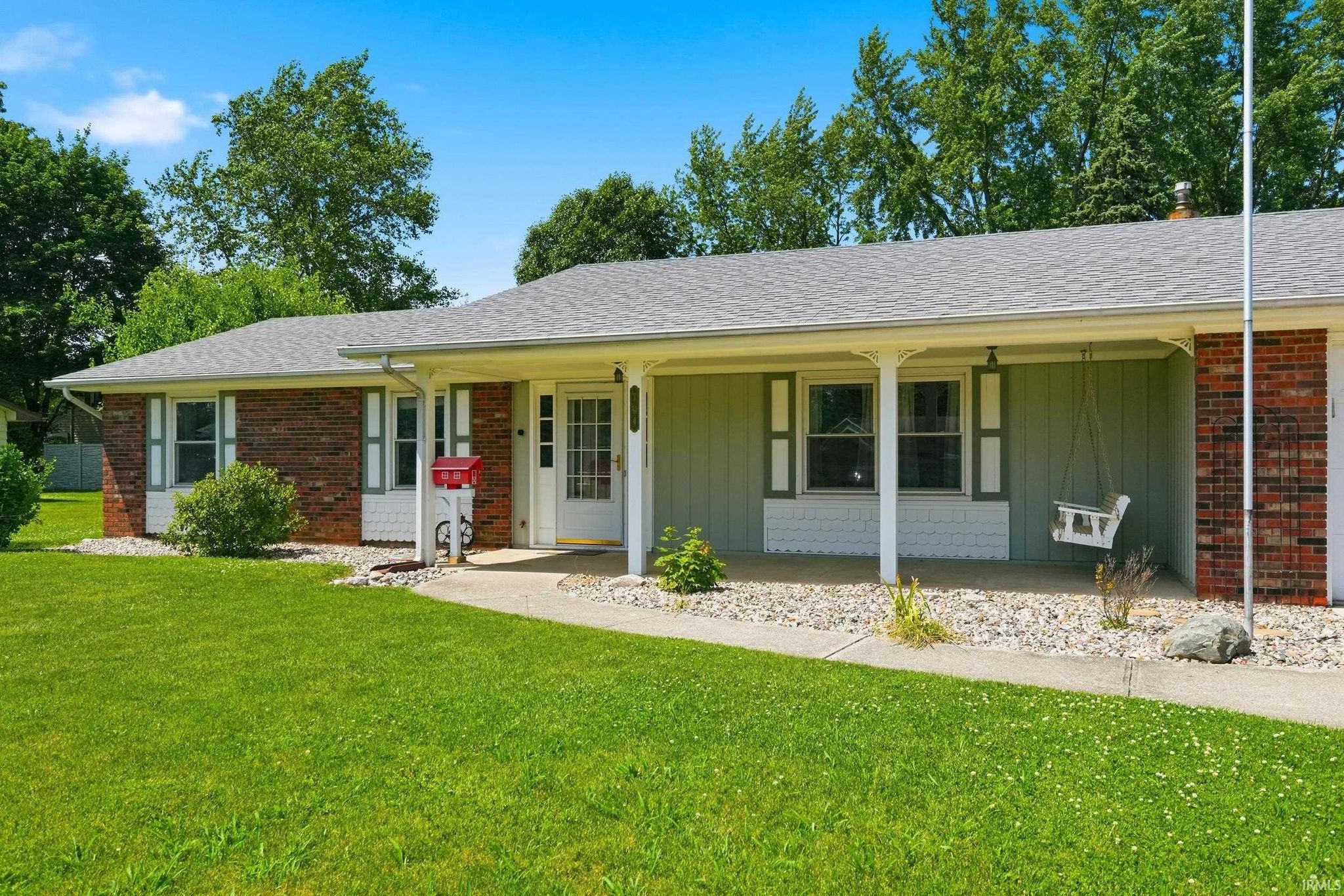 Image of 704 Brentwood Circle