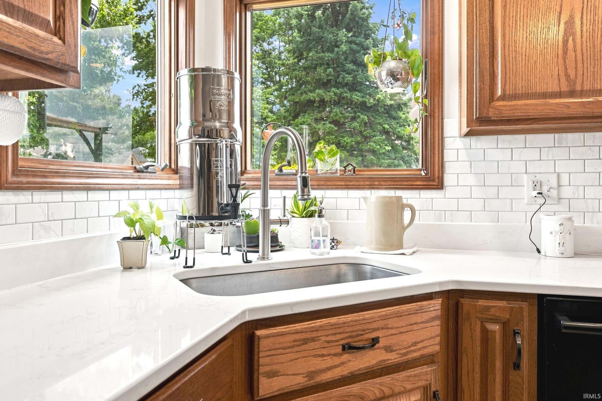 Image of 1234 Crooked Creek Parkway