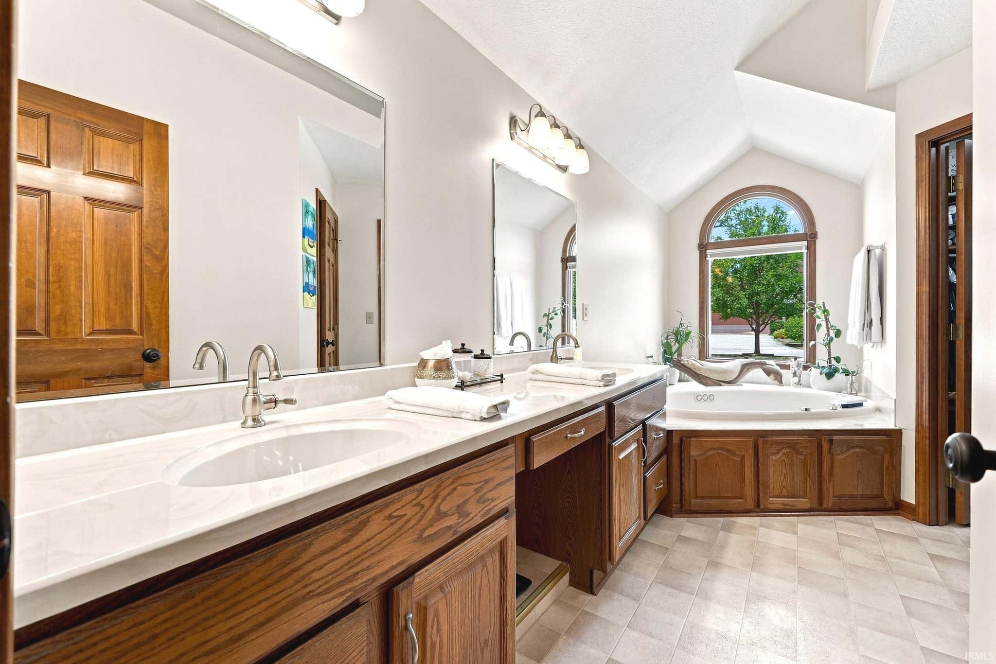 Image of 1234 Crooked Creek Parkway